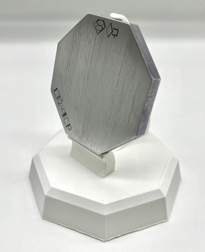 Smallville Kryptonian Key Stand
