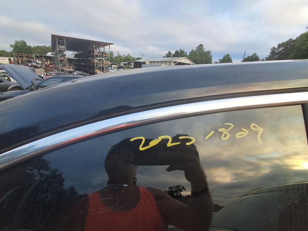 Fuse Box Engine Fits 19-21 ENCLAVE 2570822