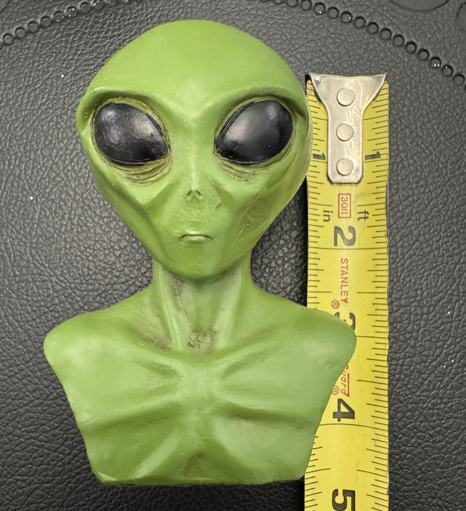 Green Outer Space Alien Head Bust Statue Figurine Display Extraterrestrial New