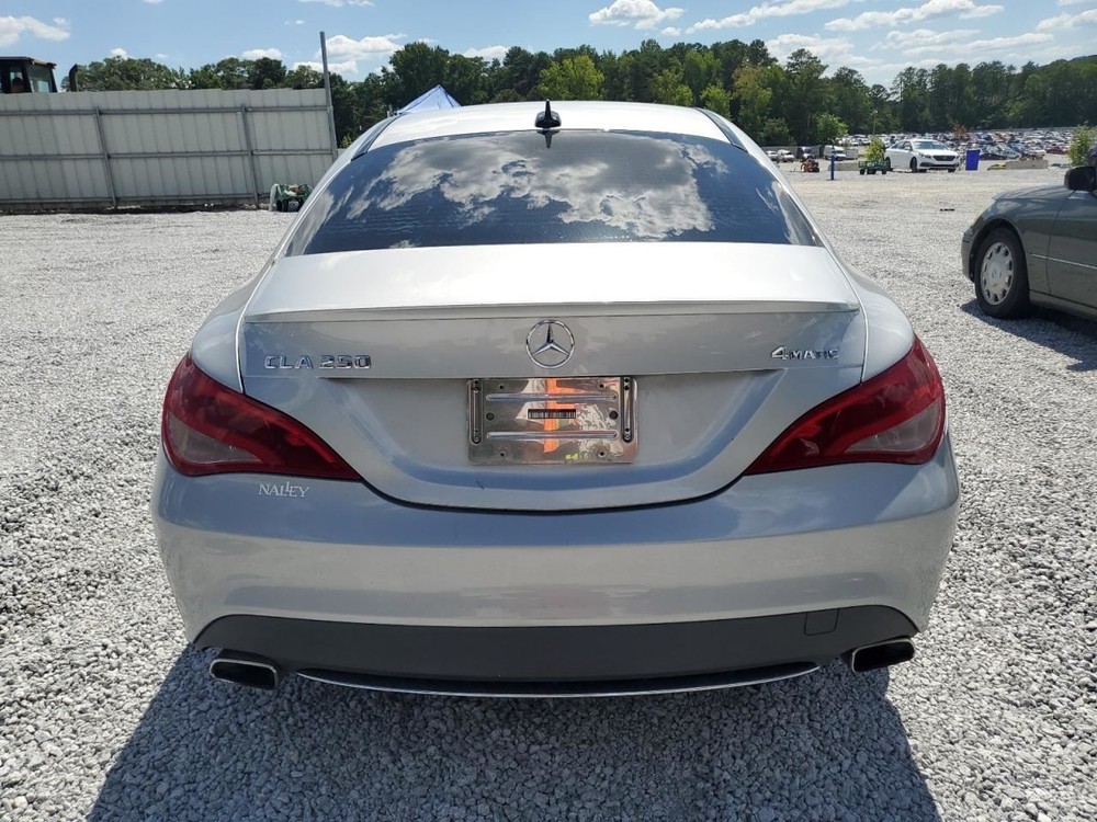 CLA250 2016 Glove Box 5008476