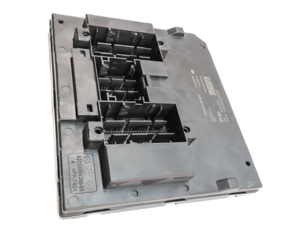 2016. AUDI A3 (8V) 1.8L (CNSB) ENGINE BODY CONTROL MODULE BCM