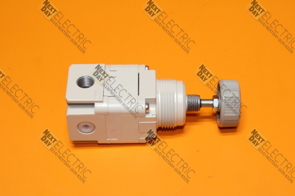 SMC, IR1000-01-A, Regulator Pneumatic Air
