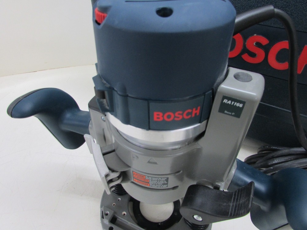 NICE! BOSCH 1617EVS FIXED / PLUNGE ROUTER COMBO KIT