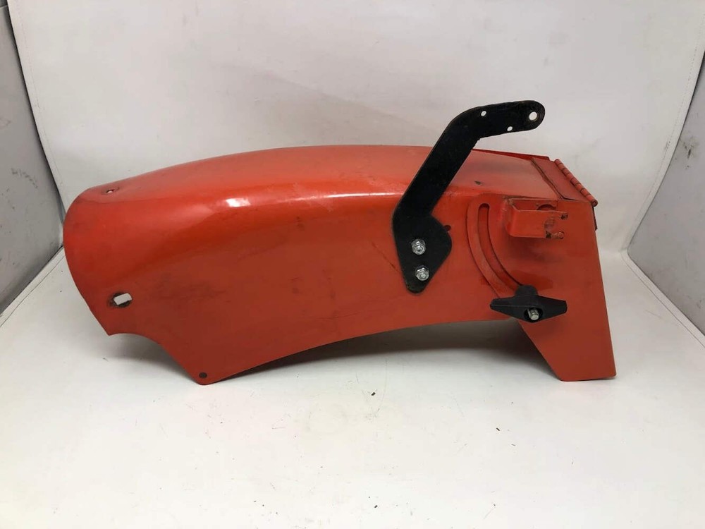 1738231C Simplicity Chute Assembly