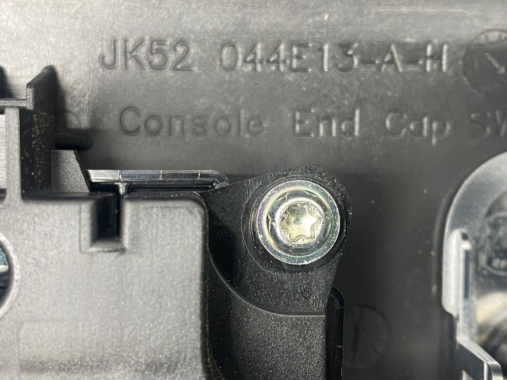 2018-2022 RANGE ROVER L405 REAR CONSOLE A/C CLIMATE CONTROL PANEL W/ TRIM & VENT