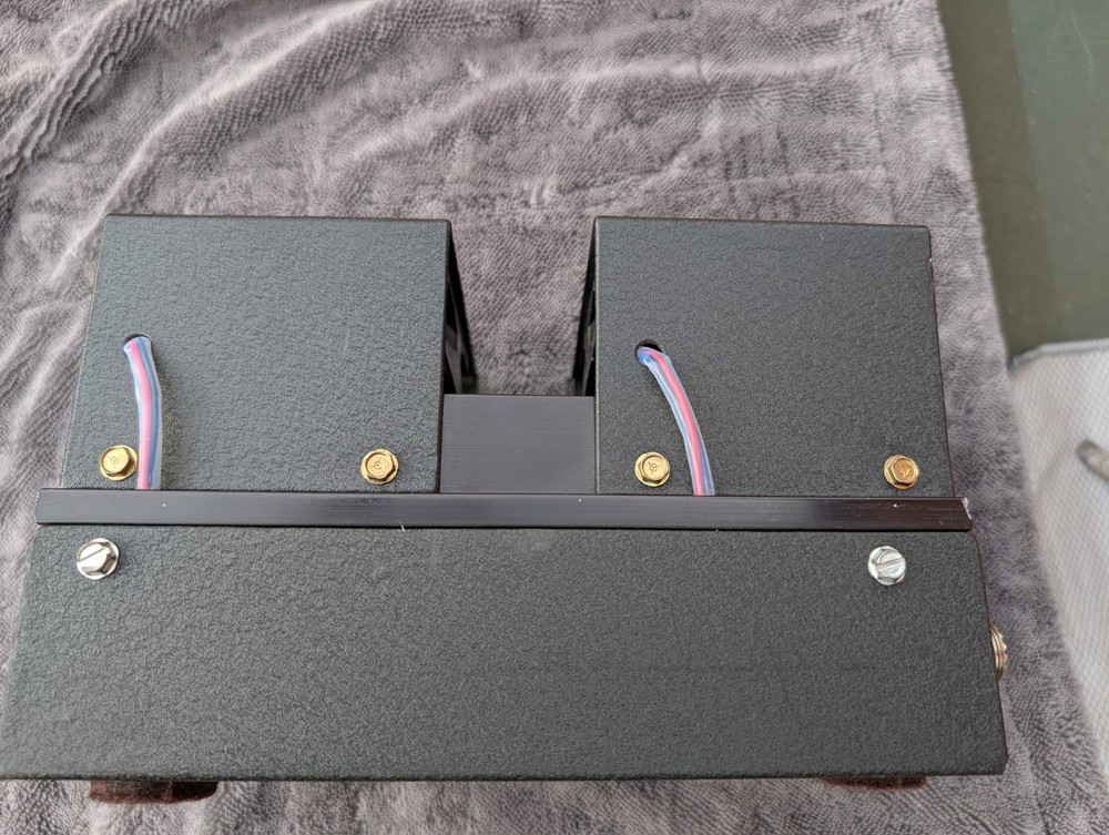 LA900 Amateur Mobile Amplifier