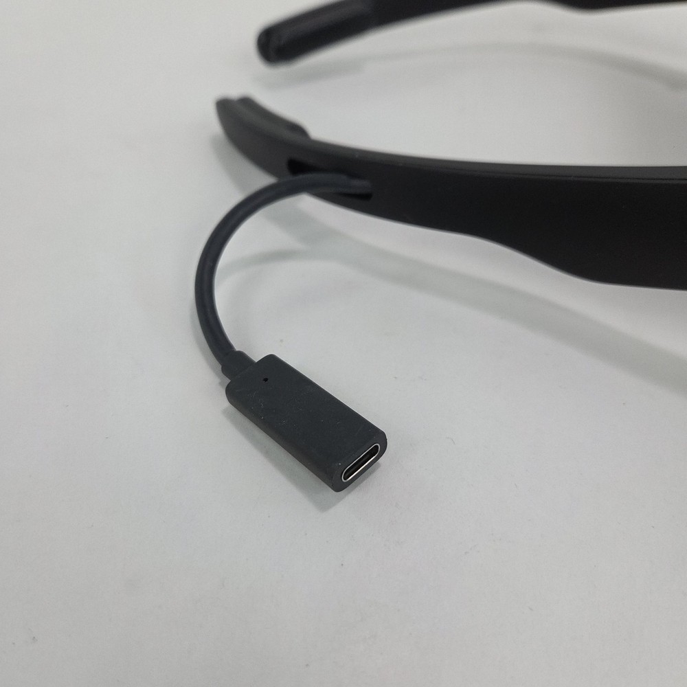 HTC Vive Flow Virtual Reality VR Headset Glasses w/ Controller