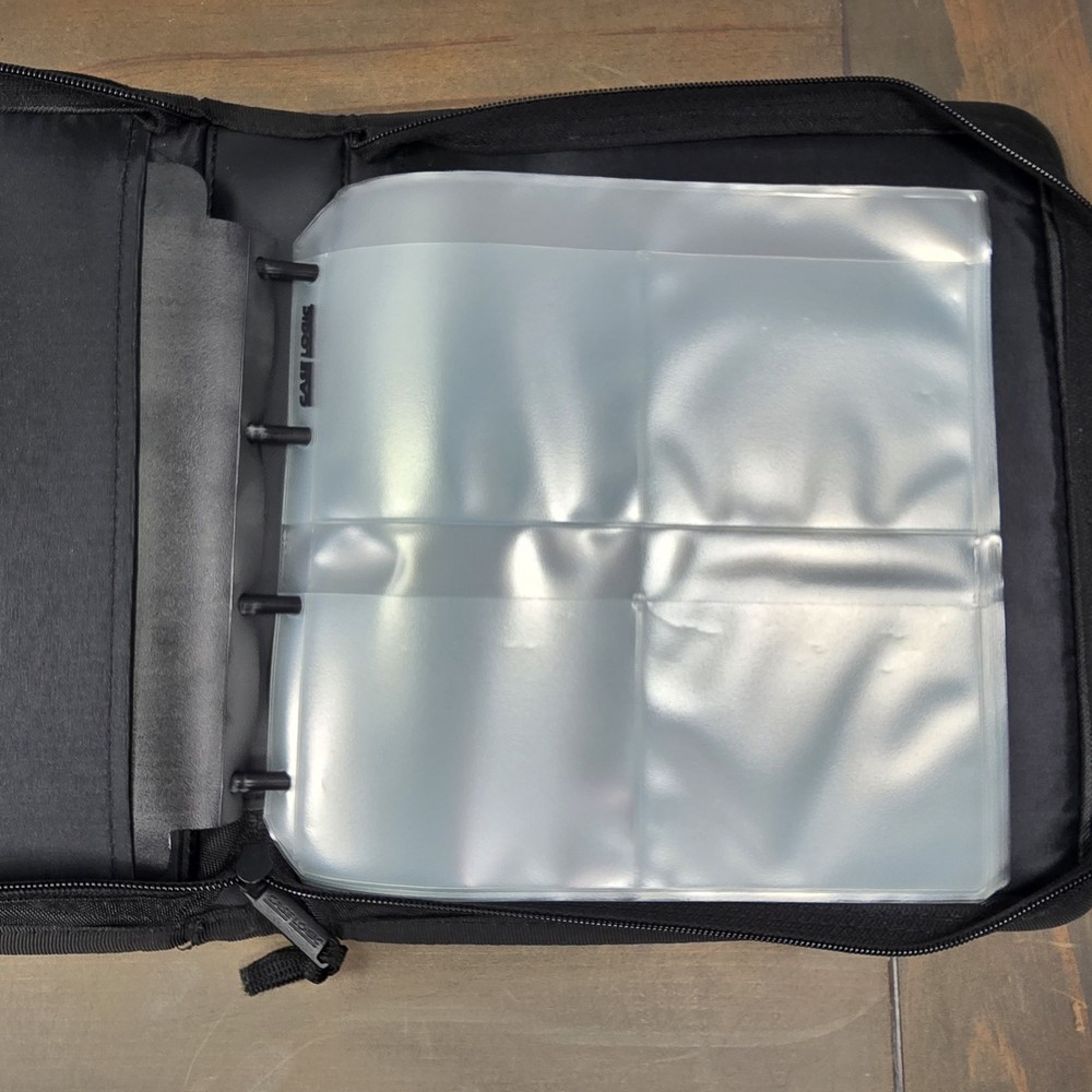Case Logic 3.5 Floppy Disc Binder Holds 40 Disc.