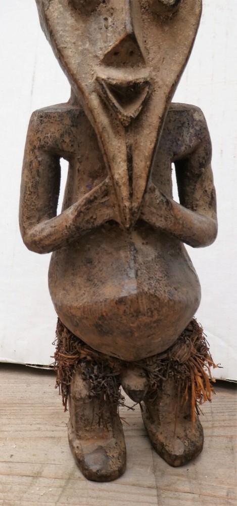 Statuette Mambila from Nigeria