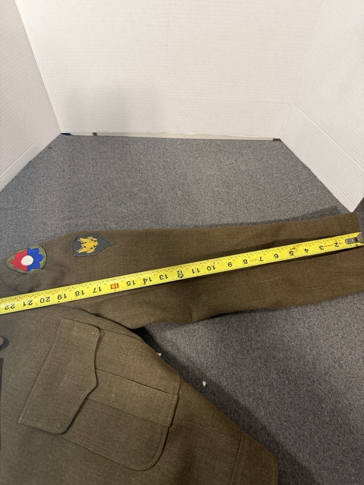 WW11 39th Infantry Regiment Uniform Jacket Pants Collar Devices Unit Crests Spec