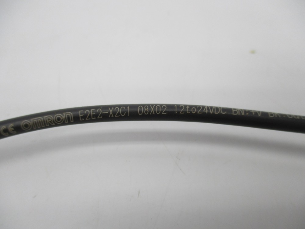 OMRON E2E2-X2C1 (AS PICTURED) NSNP