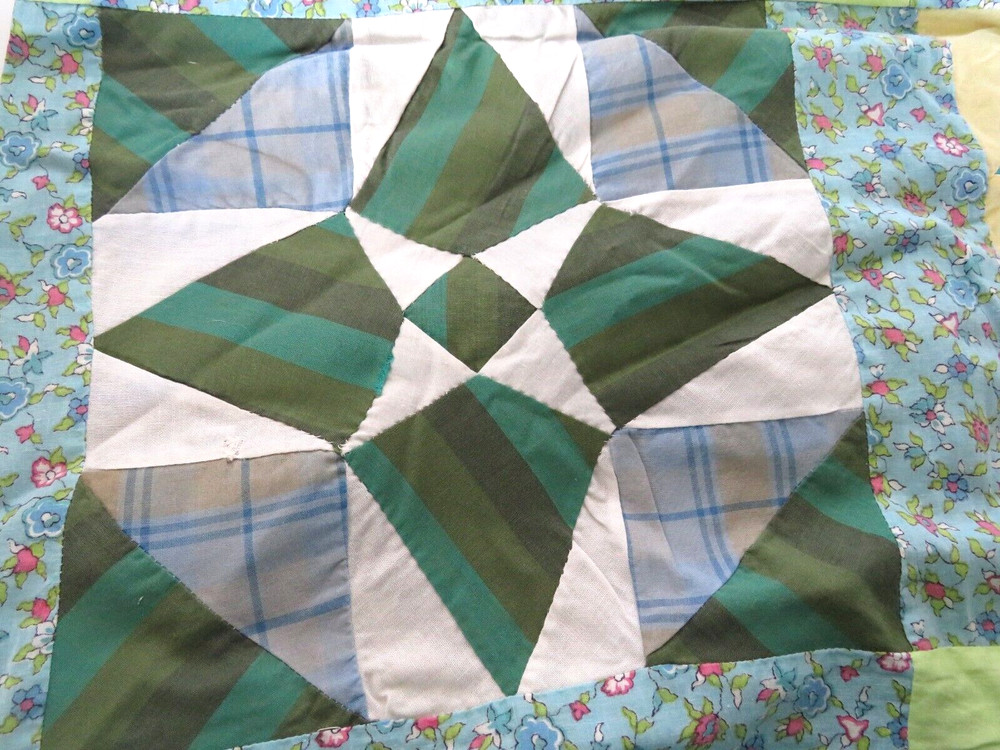 Vtg Quilt Topper Hand Stitched Machine Star Triangle Pattern 60"x74" Multi-Color