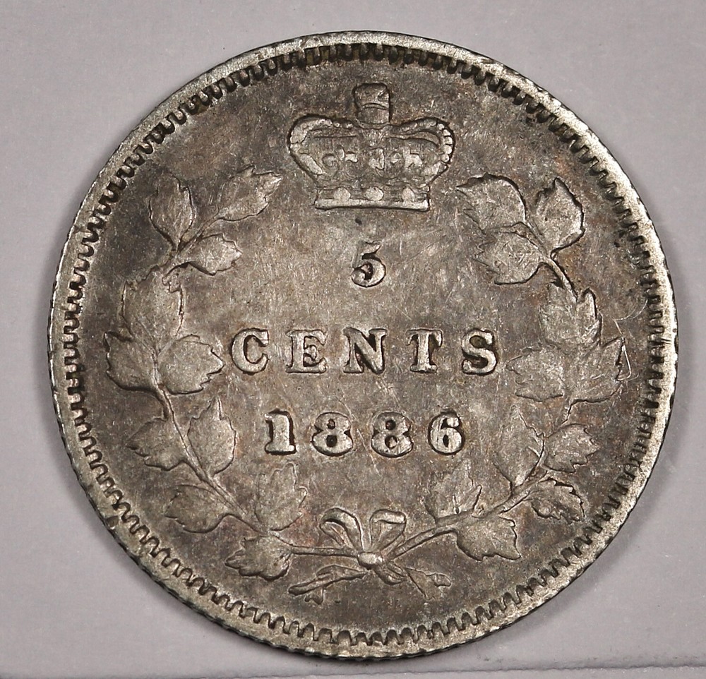 1886 Canada 5 Cent Silver.  XF.  174708