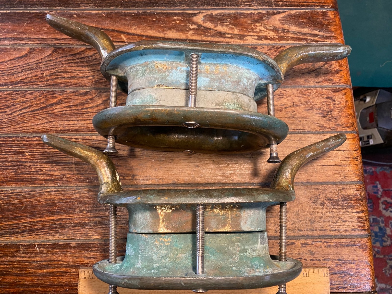 PAIR OF LARGE VINTAGE CAST BRONZE COMBINATION CLEAT/HAWSE HOLES 13" NICE PATINA!