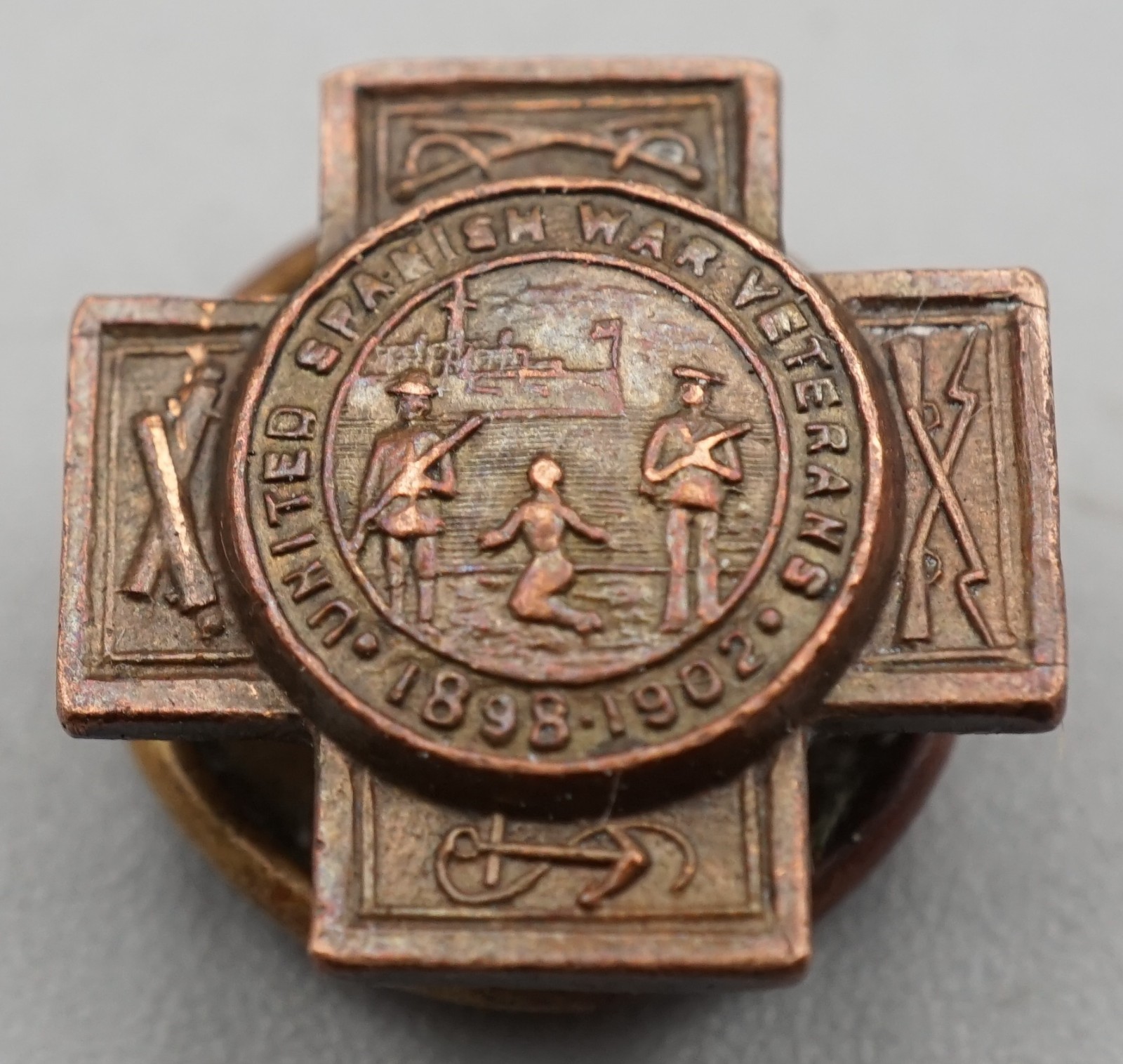 Spanish American War 1898-1902 Veteran Honorable Discharge Good Conduct Button