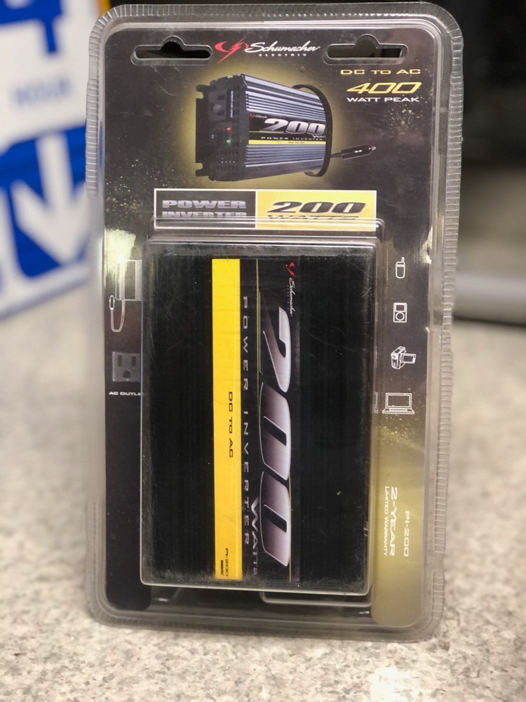 D/C to A/C voltage convertor