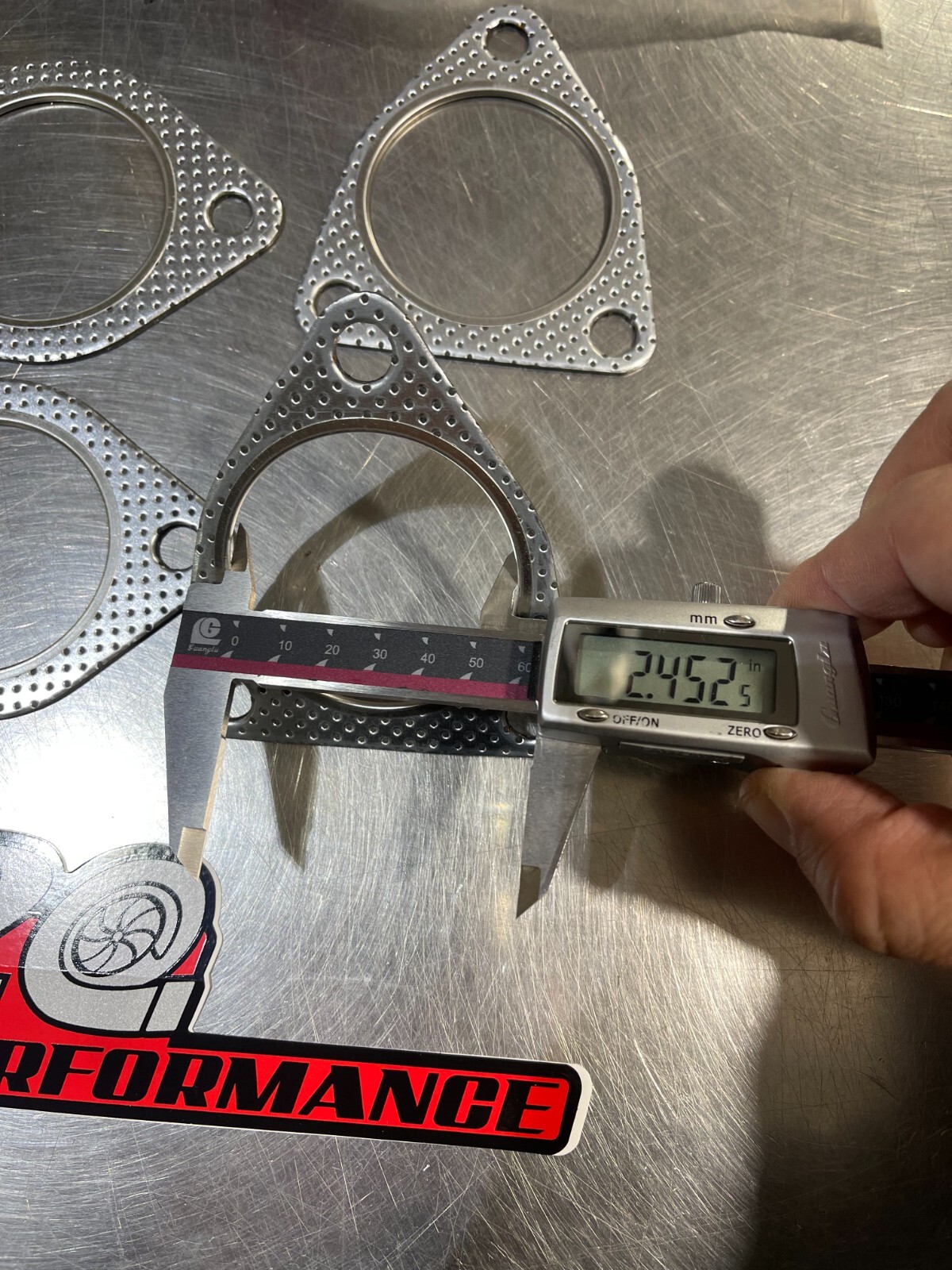 1320 Performance G35 350Z catalytic converter 4 gaskets & Hardware for DE engine