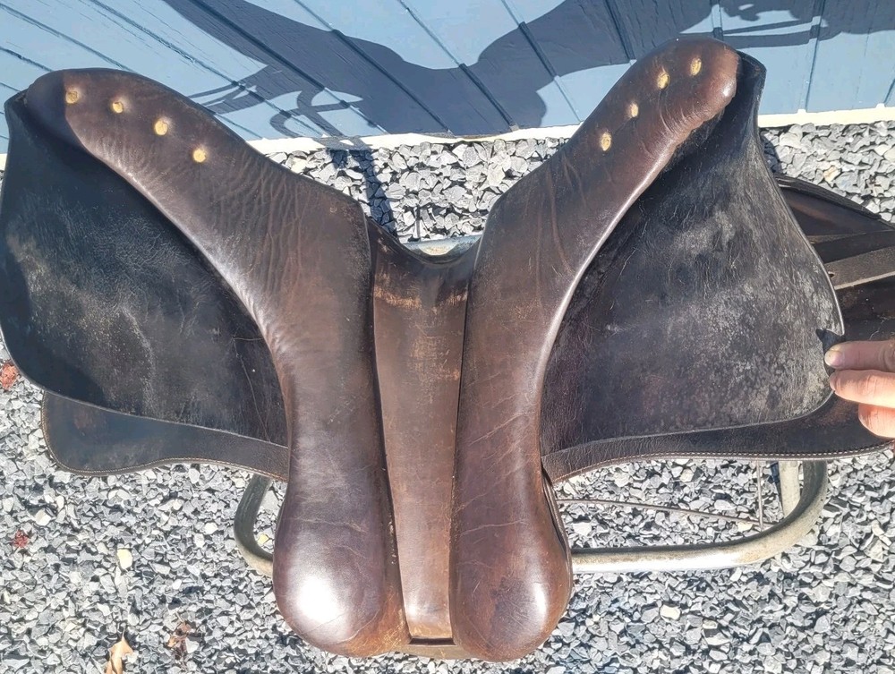 Collegiate A/P 16" Saddle