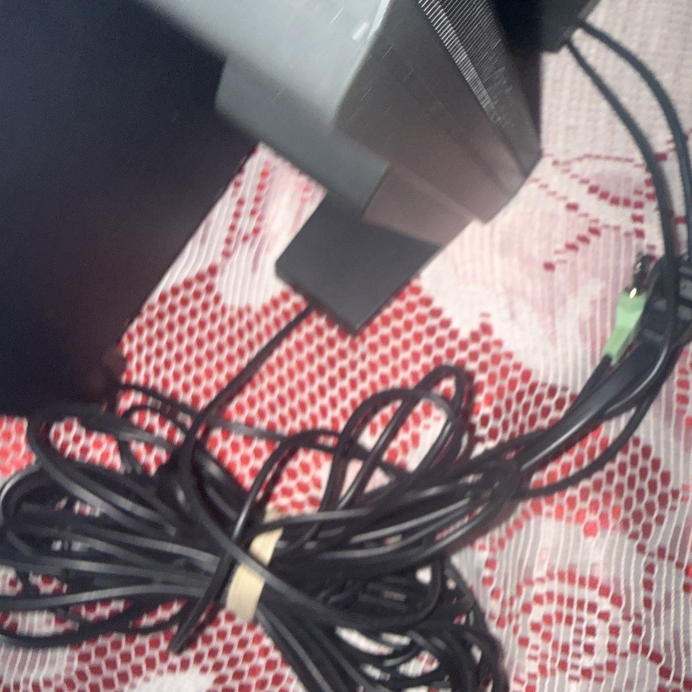 Logitech X-240 Computer PC Speakers with Subwoofer System 2.1 S-0285A Tested