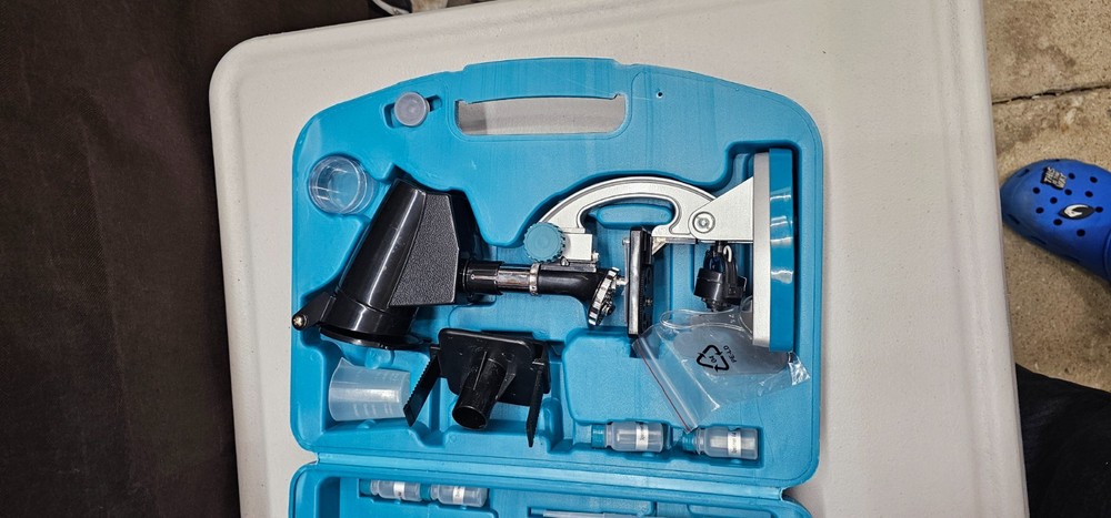 GeoSafari MicroPro 95-Piece Microscope Set, Prepared Slides, Instruction and ...