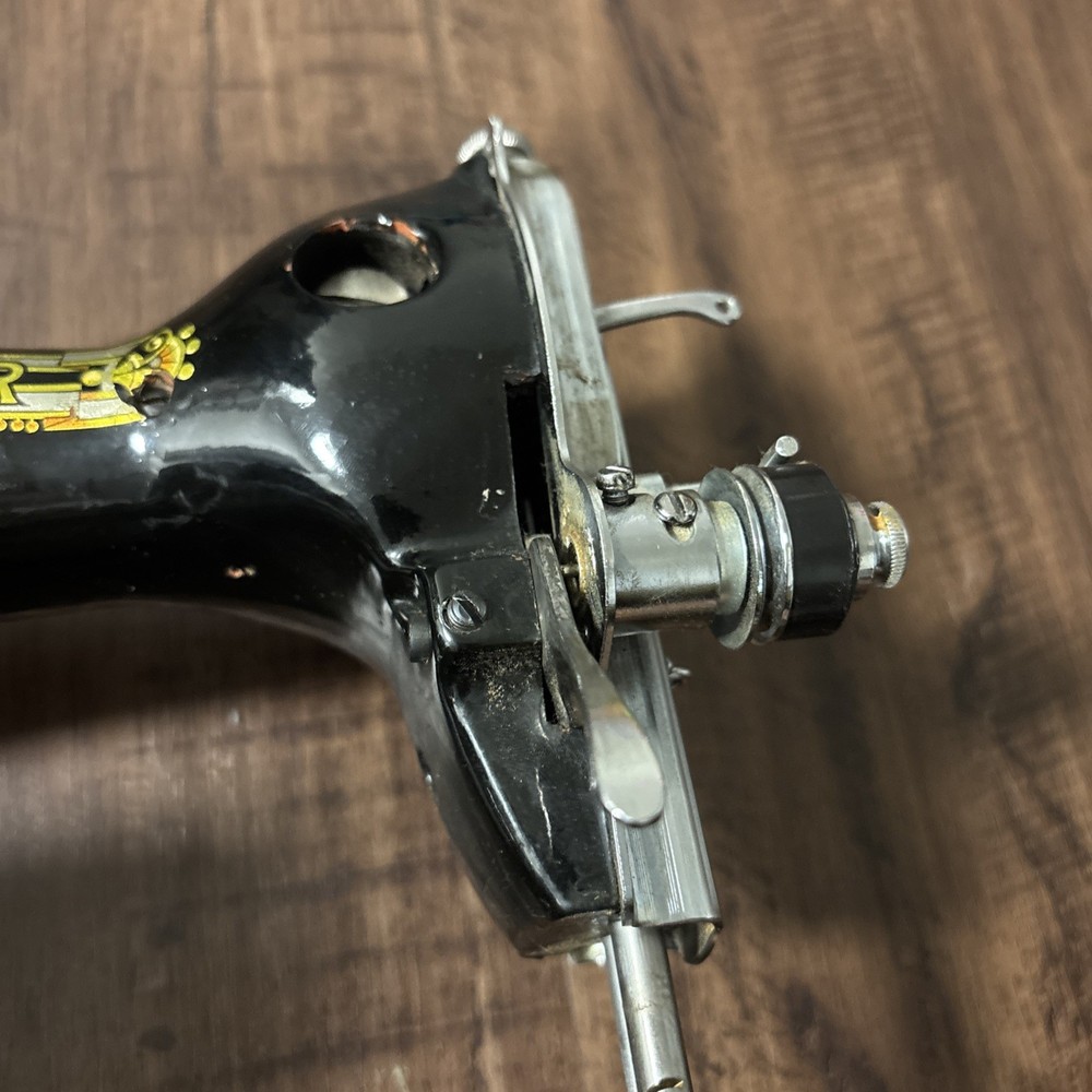 SINGER 15N "Nostalgia" Sewing Machine(Only Sewing Machine) Work