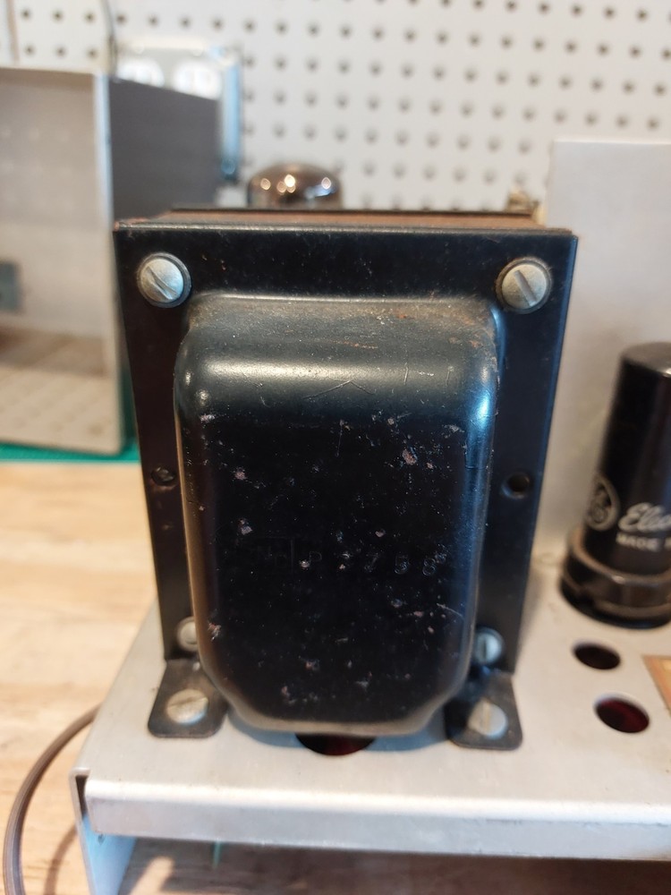 Johnson Viking Adventurer Ham CW Transmitter Assume for Parts or Not Working