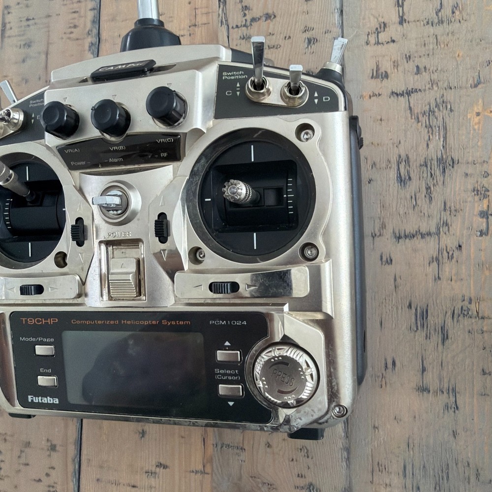 Futaba T9CHP PCM 1024 RC Transmitter