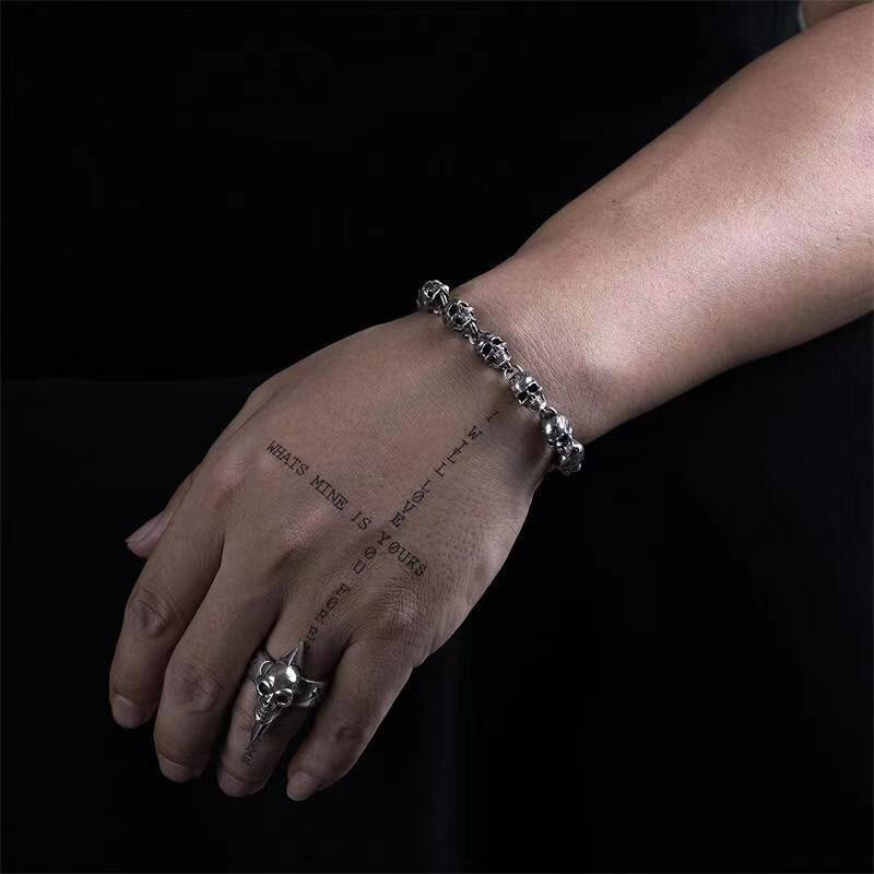 Silver Skull retro domineering style Bracelet
