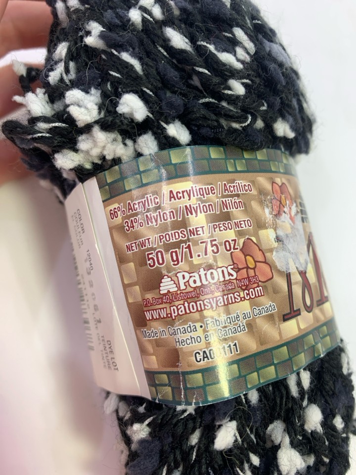 NEW BLACK/WHITE YARN.