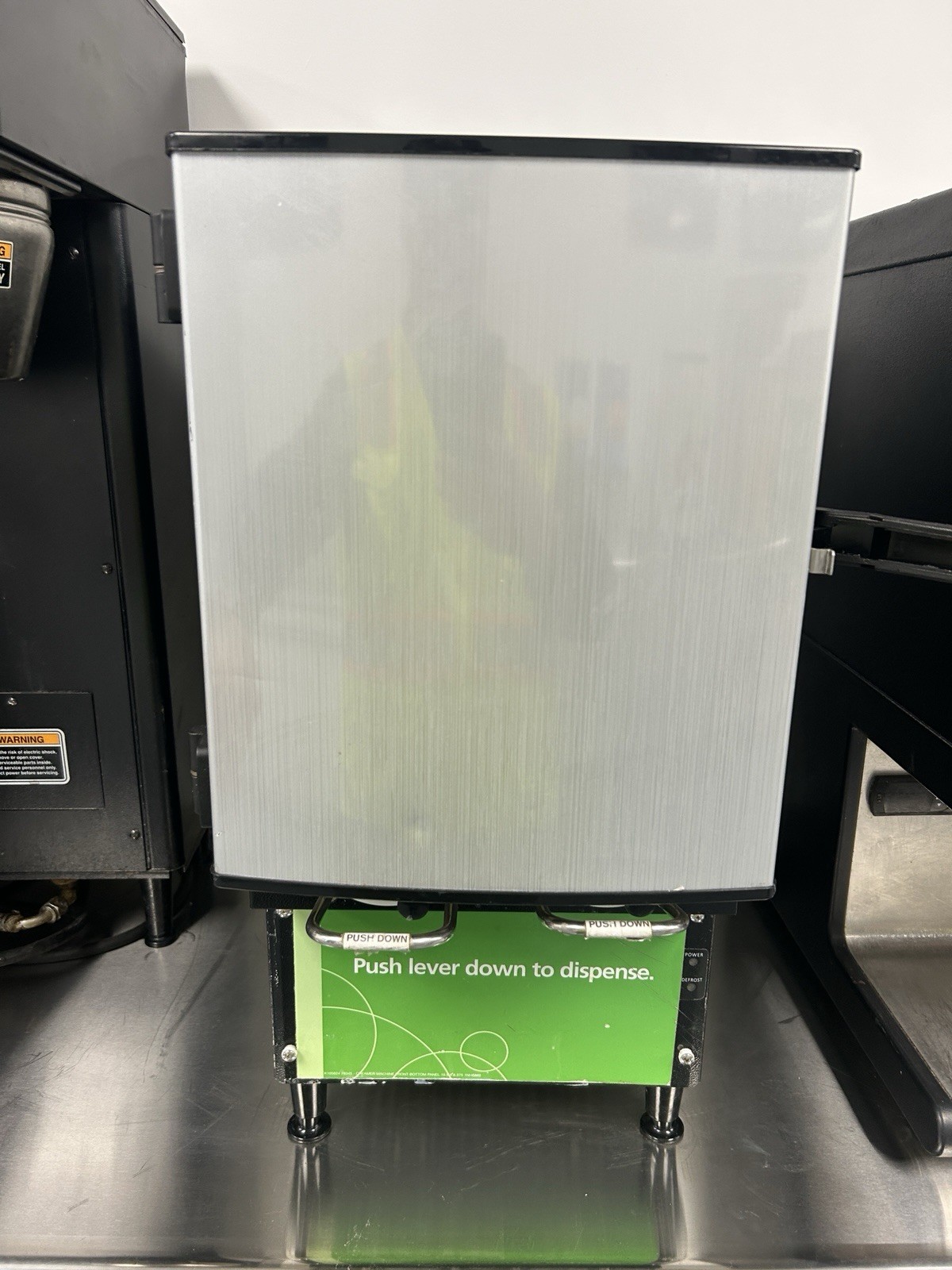 KanPak CDL212 2-Head Refrigerated Liquid Dispenser.