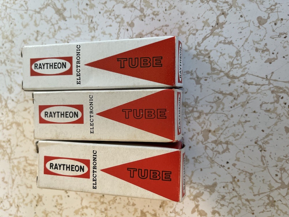 electronic tubes lot