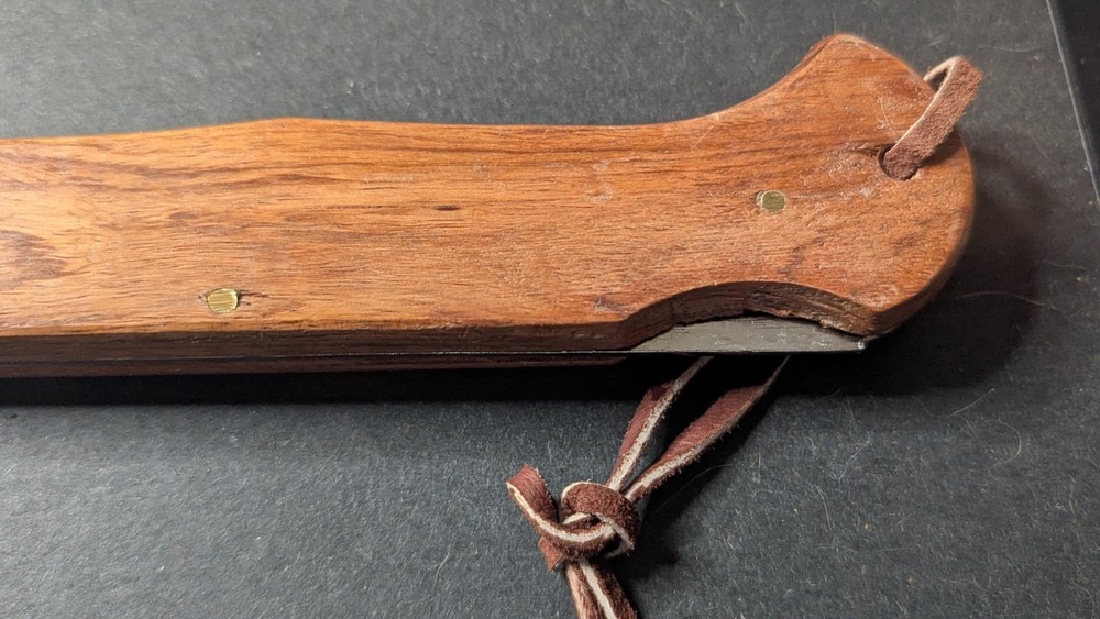 Large LOO Pocket Knife 11 Inches Open