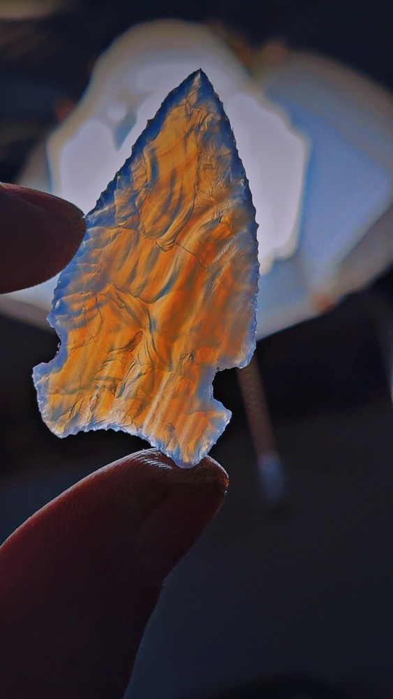 Flintknapped Laced Agate Big Sandy Style Arrowhead, Extremely Beautiful