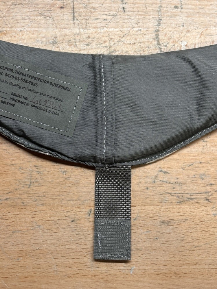 NEW USGI Army ACU Throat Protector Outershell Assembly One Size & Insert