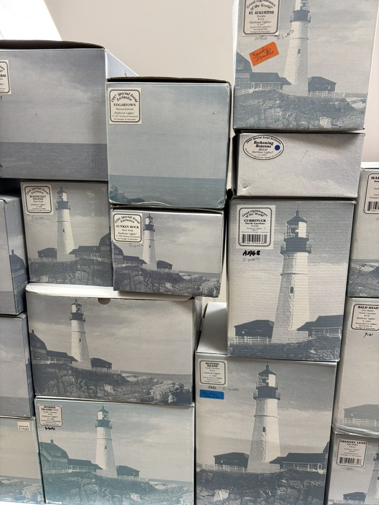 **CLEARANCE** Harbour Lights Lighthouses
