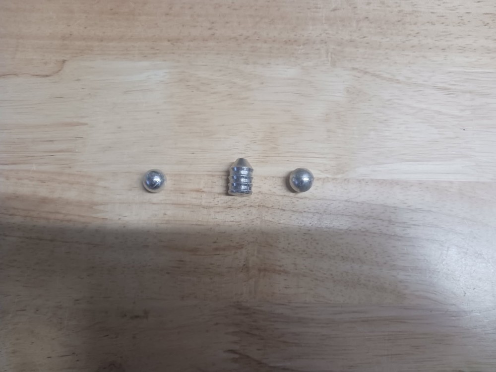 .44, 454 round lead balls 100pcs.
