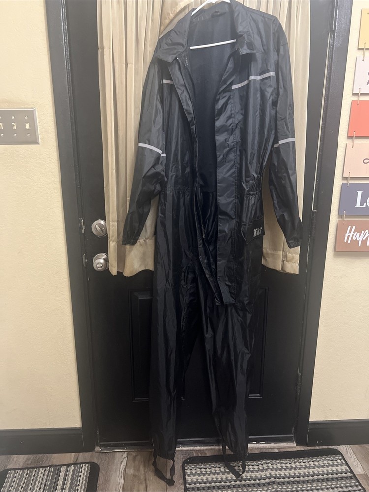 BILT Motorcycle One Piece Rain SUIT, Small, Reflective Waterproof Windproof EUC