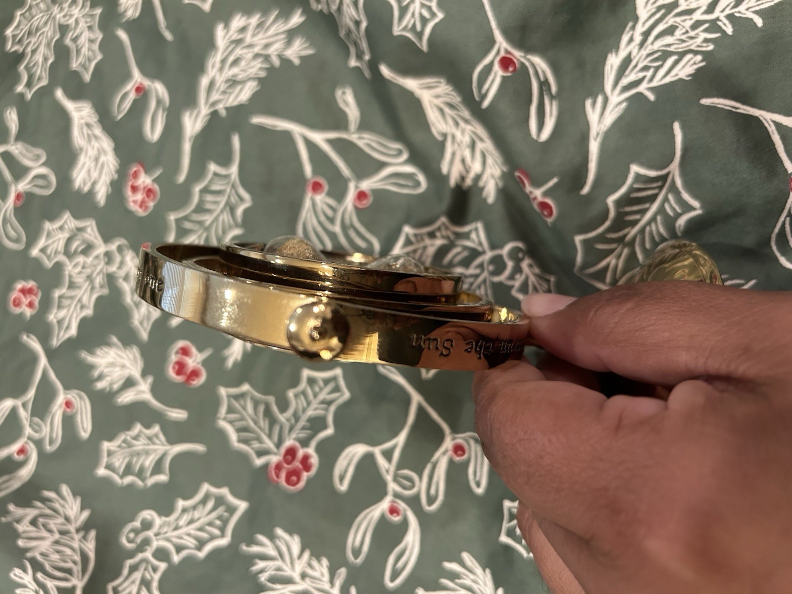 Pottery Barns Teen: Harry Potter Time Turner/Hour Glass clock