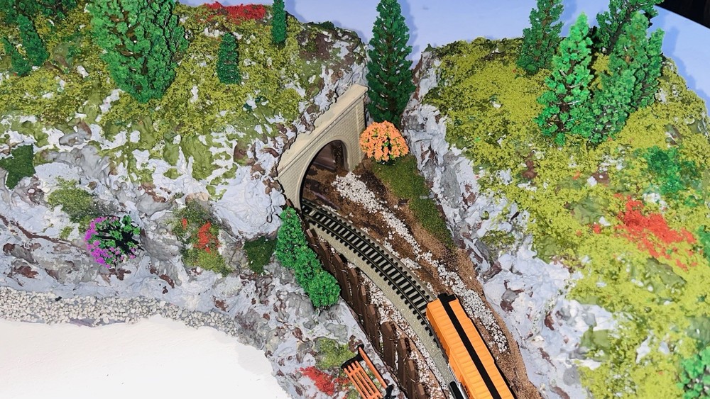 N Scale Mountain Scenery Layout