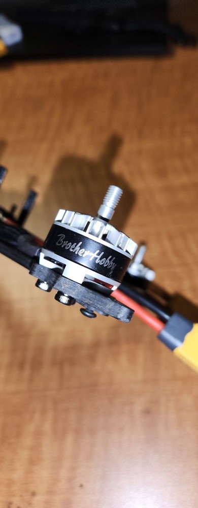 Custom Built 220mm FPV racing Drone Quadcopter