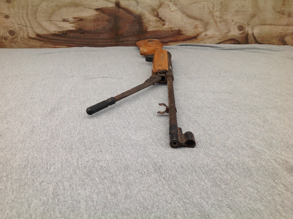Underlever Air Rifle