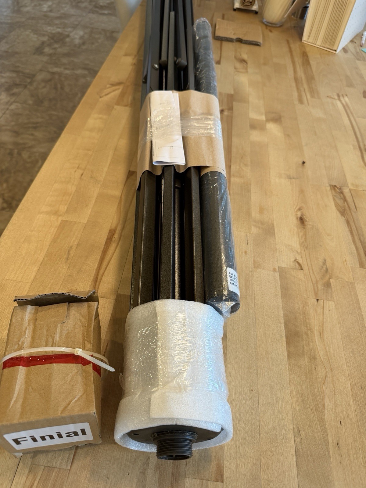 Pottery Barn 10' Rectangular Outdoor Umbrella Rustproof Aluminum Tilt Frame