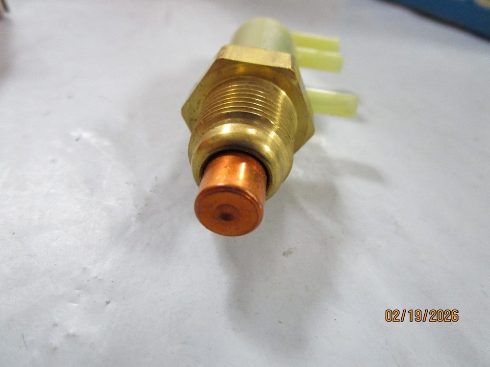 Standard PVS-26 Ported Vacuum Switch