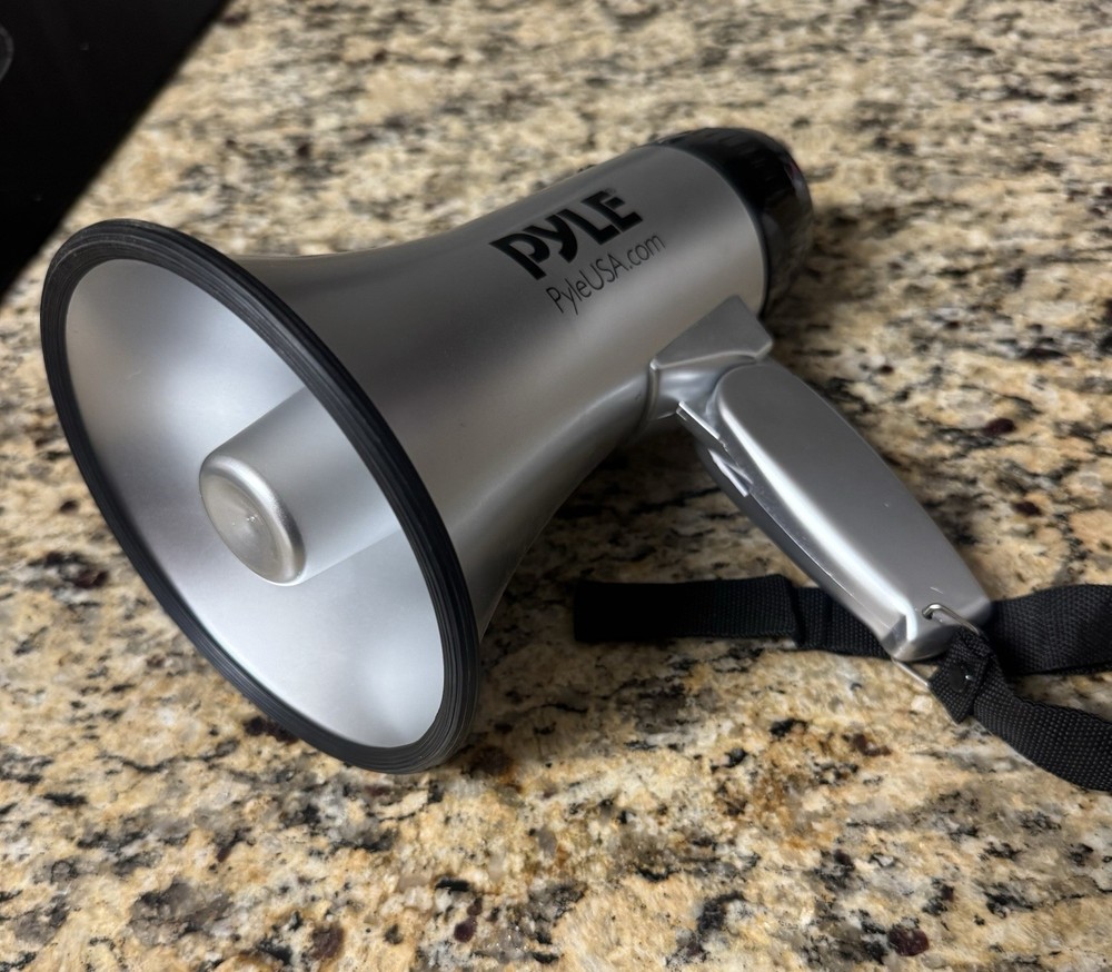 Pyle Megaphone Silver Handheld Speaker 1000 Yards Range