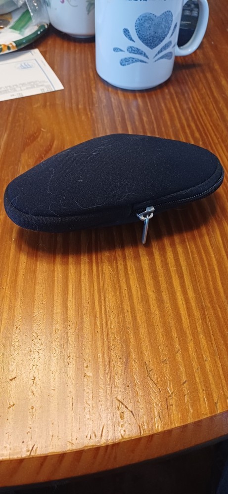 Logitech M-RU77 Cordless Bluetooth Presenter with Laser Pointer with USB Dongle