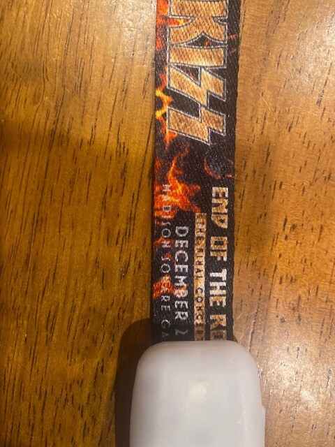 KISS EOTR TOUR EVENT LED BRACELET NYC MSG 12/2/23 WRIST BAND