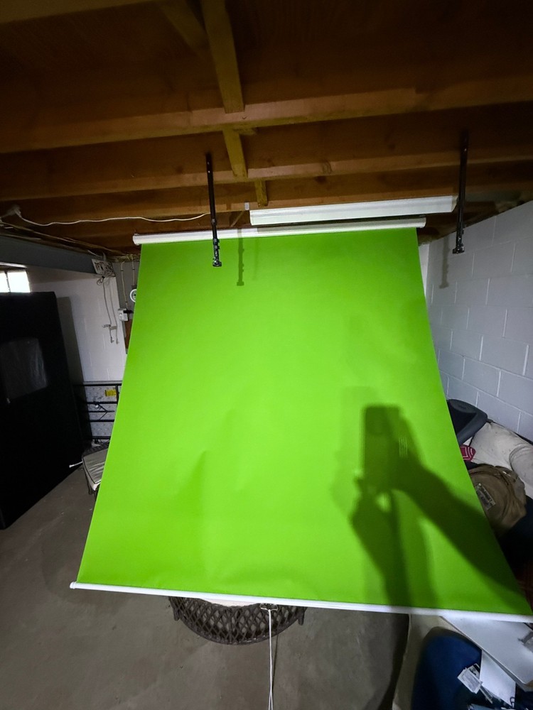 Green Screen 84 x 84 inch - Extra Large Pull Down Green Screen Collapsible