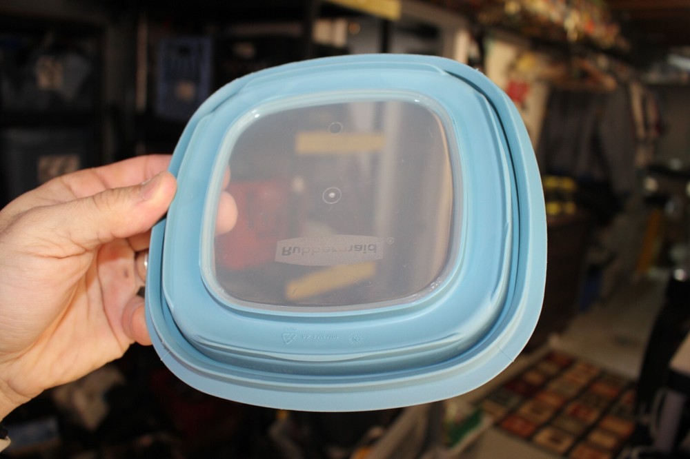 Rubbermaid Storage Container Replacement Lid ONLY 10M3M4 blue w/ Window 7"