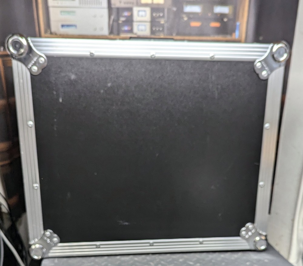 Odyssey innovative design turntable case