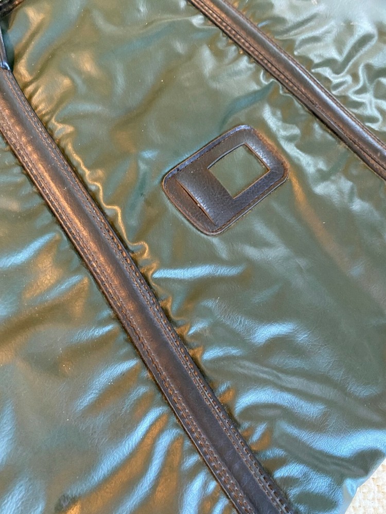 Vintage Green Kolpin Soft Bow Case